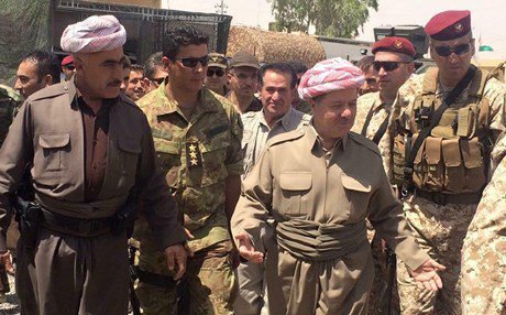 Başkan Barzani bayramı yine cephede Peşmergeleriyle geçirdi