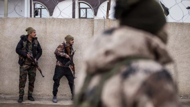 Rakka'da IŞİD'lilerin tutulduğu hapishanede isyan girişimi