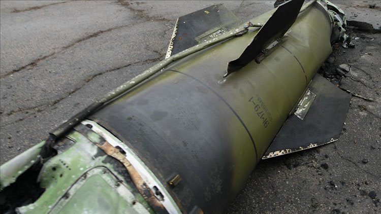 Rusya Kiev’e balistik füzelerle saldırdı