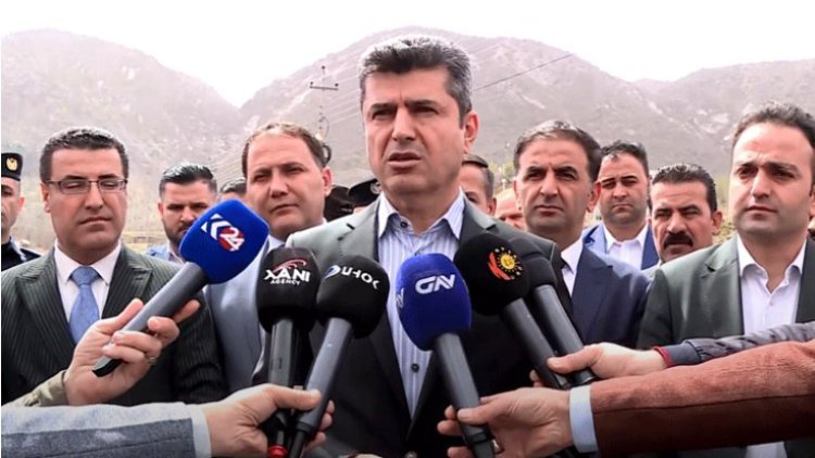 Duhok Valisi, Başkan Barzani'nin talimatıyla selzedelere 18 tır insani yardımın sağlanadığını duyurdu