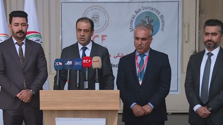 Barzani Yardım Vakfı Erbil Sağlık Müdürlüğüne ilaç bağışladı