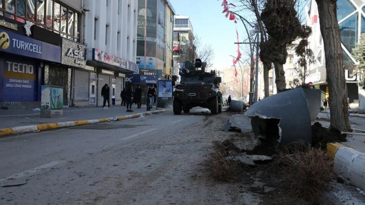 Siirt'in Pervari ilçesinde seçim kavgası: Sokağa çıkma yasağı ilan edildi