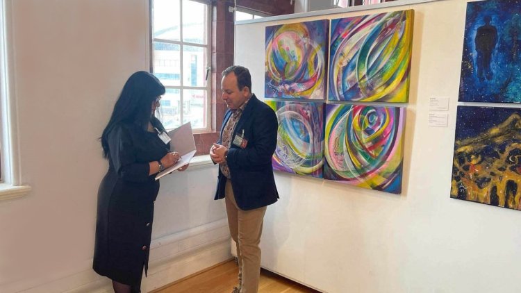 İngiltere'de 20 Kürt sanatçının eserlerinin yer aldığı sergi açıldı