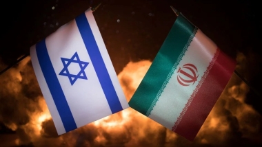 İsrail'den İran'a tehdit: 'Doğrudan vururuz'