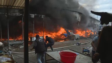 Erbil’deki pazar yangını ile ilgili 3 şüpheli gözaltına alındı