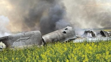 Rusya'da savaş uçağı düştü