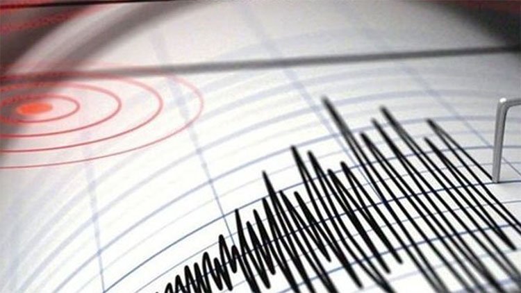 Erzincan'da deprem!