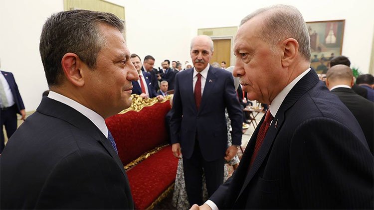 CHP'nin 'yeni anayasa' şartı belli oldu