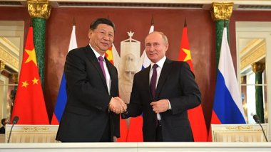 Rusya'nın Stratejik Ziyaretleri Çin ve İran ile Batı Karşıtı İttifakı Güçlendirme Sinyali Veriyor