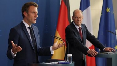 Macron: Rusya'daki askeri üsler hedef alınmalı