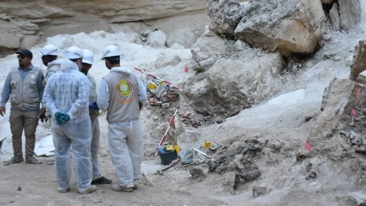 Telafer'de IŞİD'in toplu mezarı: 200'ün üzerinde ceset çıkarıldı