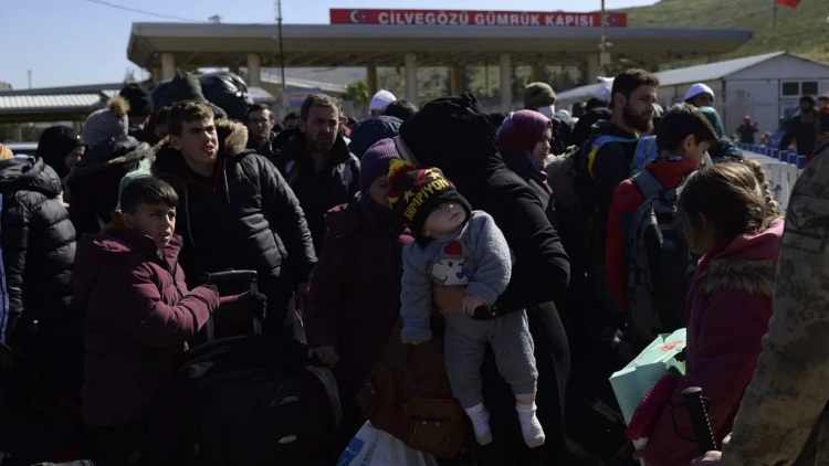 Türkiye İçişleri Bakanı Yerlikaya ülkesine dönüş yapan Suriyeli sayısını açıkladı