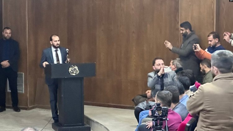 Suriye'de yeni yönetimden 'özgür basın' sözü