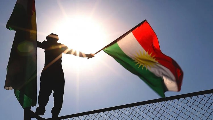 Sınıfsız, Sömürüsüz Toplum (komünizm) Yalanları ve Kürtleri Ulusal Özgürlüklerine Yabancılaştırma Çabaları Üzerine
