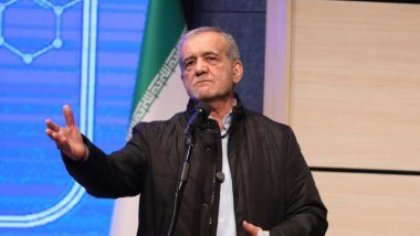 Pezeşkiyan: Müzakere etmeye hazırız ama onurlu ve izzetli bir şekilde