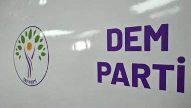 DEM Partî ji bo hevdîtina bi Yilmaz Tunç re serî li Wezareta Dadê da DEM Partî ji bo hevdîtina bi Yilmaz Tunç re serî li Wezareta Dadê da