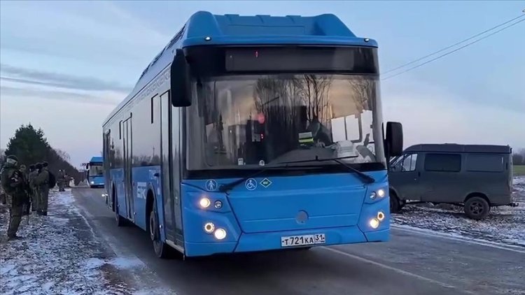 Rusya: Ukrayna ile 270 asker ve 120 sivil esir takas edildi