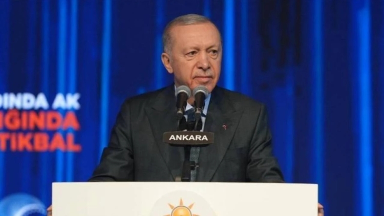 Erdoğan'dan 'yeni anayasa' açıklaması: 10 hukukçu arkadaşımı görevlendirdim