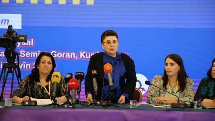 Leyla Zana: 'Kardeşlik iki taraflı olmalı' Leyla Zana: 'Kardeşlik iki taraflı olmalı'