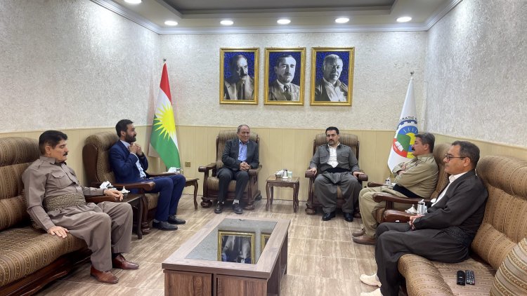 HAK-PAR Heyeti İran KDP bürosunu ziyaret etti
