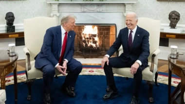 Trump, Biden'ın yerine klonunun geçtiğine inanıyor