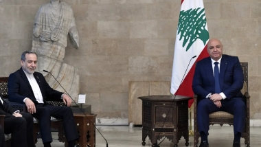 İran Dışişleri Bakanı 'yeni bir sayfa açmak' için Lübnan’da