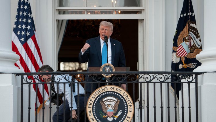 Trump'tan 12 ülkenin vatandaşlarına ABD'ye giriş yasağı
