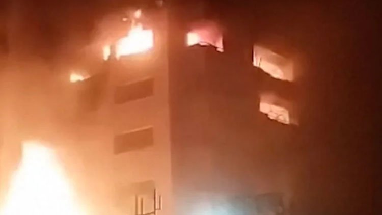 İsrail'in İran'ın nükleer tesis ve askeri komutanlarına yönelik saldırıları hakkında neler biliniyor?