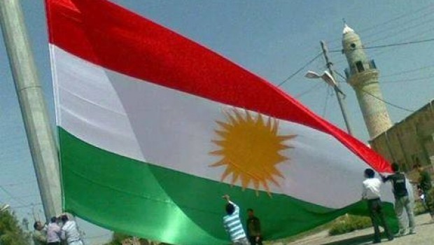 Mezintirîn Ala Kurdistanê li keleha Kerkûkê bilind dibe