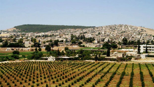 Artêşa Tirkiyê gundên Efrînê top baran dike !