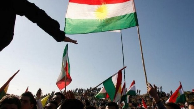 Berpirsê PDK'ê: Divê tenê alaya Kurdistanê hebe...
