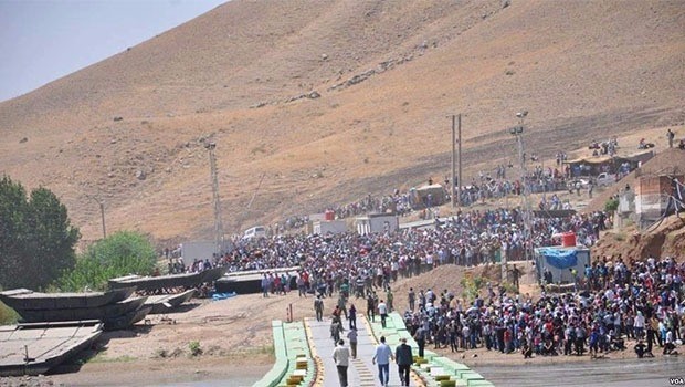 AFP: Bexda çend saet da Kurdan ku ji Derîyê Pêşxaburê vekişin