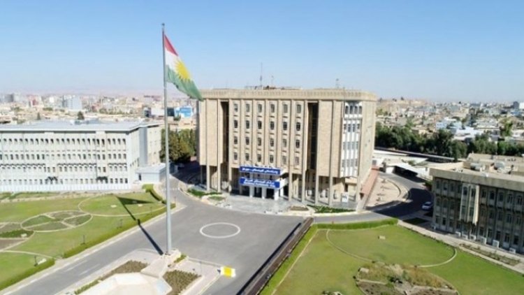 Parlamentoya Kurdistanê dicive