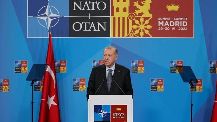 Erdogan: Em operasyoneke ku civaka navdewletî jê fehm neke, nakin