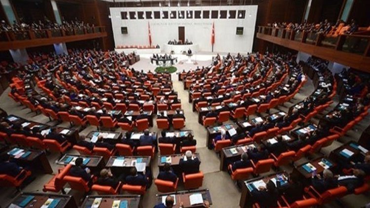 Fezlekeya 15 parlamenteran bo Parlamentoya Tirkiyê hat şandin
