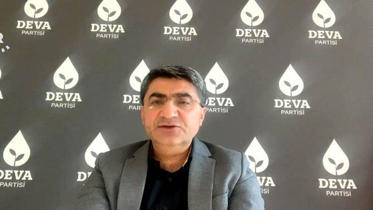 Cîgirê Serokê DEVAyê: Em li ber kamerayan bi HDPê re hevdîtin dikin