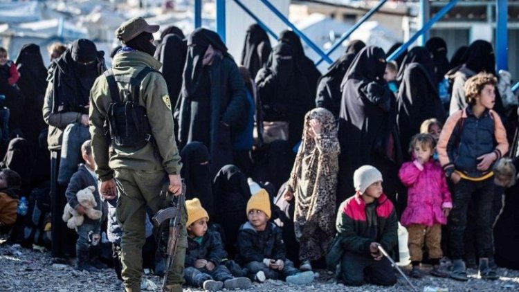 Fransa 47 jin û zarokan ji kampên Rojavayê Kurdistanê vedigerîne