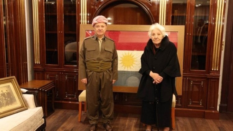 Sînemxan Bedirxan: Dema min Alaya Kurdistanê da Serok Barzanî çavên wî tijî rondik bûn