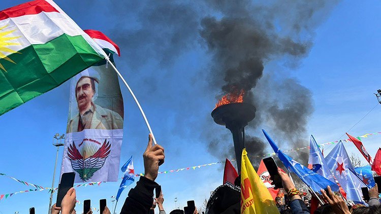 Li Newroza Diyarbekirê 350 kes hatin desteserkirin