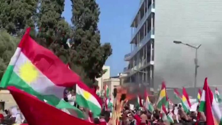Xwepêşandana PDK-Sê li Beyrûtê; Em li Efrînê Pêşmergeyên Rojava dixwazin