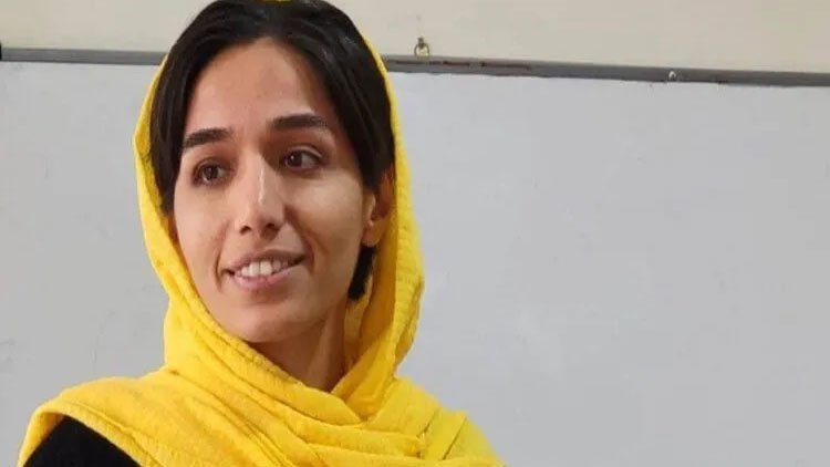 Netewên Yekbûyî: Divê mamosteya Kurdî Zara Mihemedî bê qerebûkirin