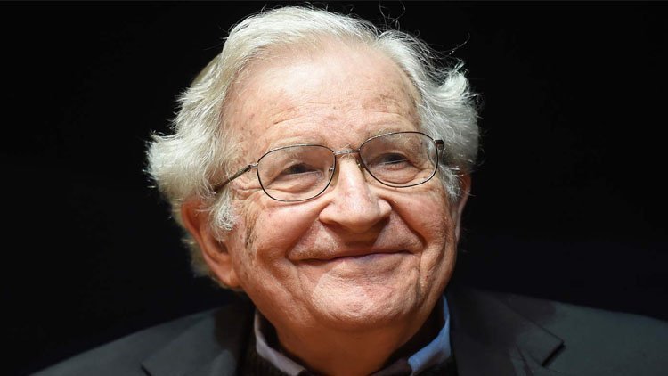 Noam Chomsky: Kurd ji bo serxwebûnê divê bibin yek