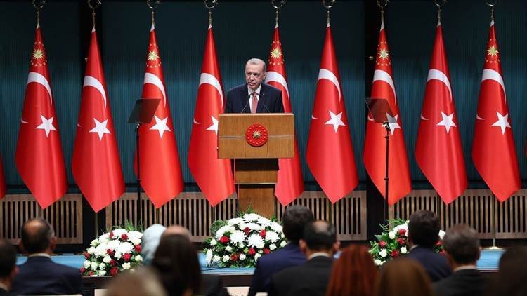 Erdogan: Em dê ji bo destûreke sivîl kar bikin