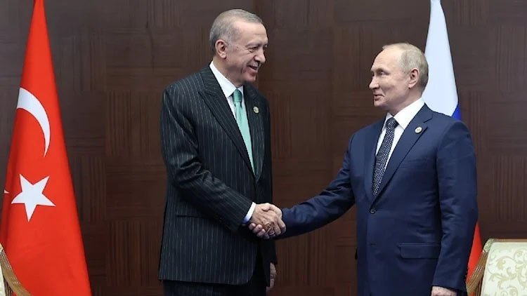 Erdogan serdana Rûsyayê dike û bi Putîn re dicive