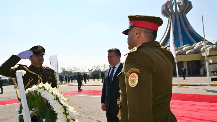 Mesrûr Barazanî serdana Bîrdariya Şehîdên Helebce kir