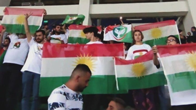 Dozgerî: Alaya Kurdistanê nabe propaganda û 'Bijî Kurdistan' ne sûc e