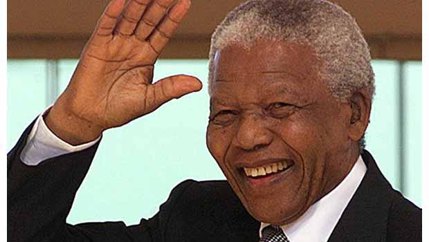 Efsanevi lider Mandela hayatını kaybetti...