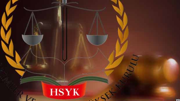 Türkiye'de Yargı Savaşı Yaşanıyor