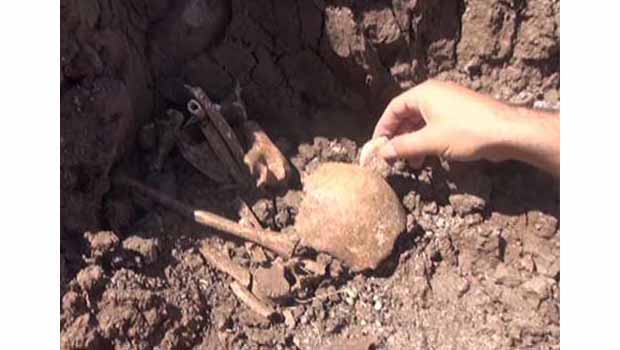 Diyarbakır'daki tarihi kalede insan kemikleri bulundu