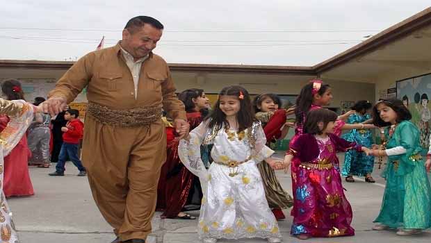 Bugün Kürd geleneksel kiyafetler günü!